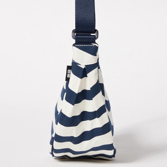 NWT Uniqlo x Marimekko Round Mini Shoulder Bag - Blue Stripe - Picture 4 of 6